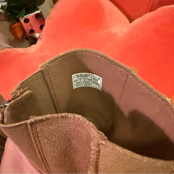 UGG Classic Twin Seam New Heights - Picture 5 of 7